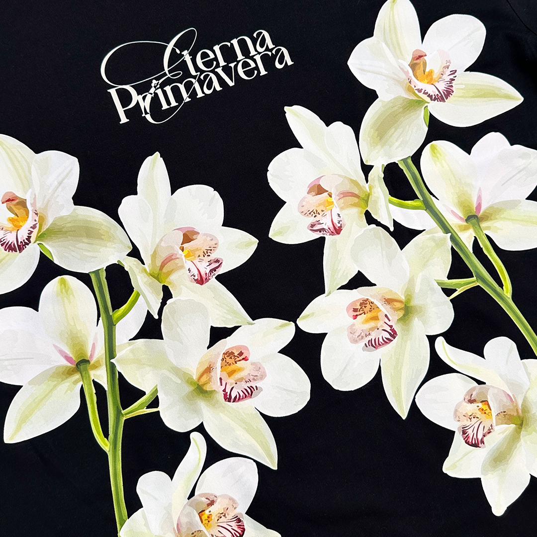 Camiseta Orquidea Negro
